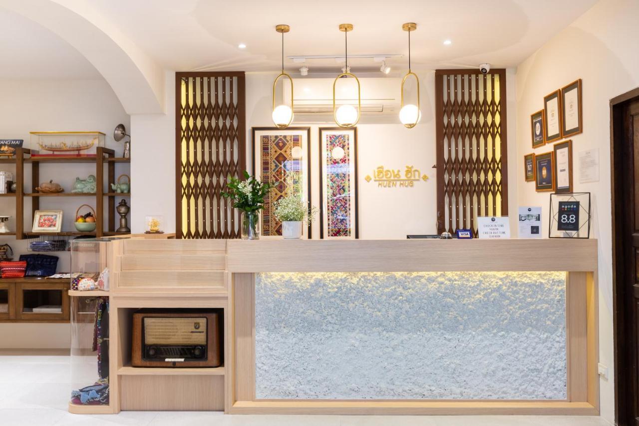 Huen Hug Chiang Mai Hotell Exteriör bild
