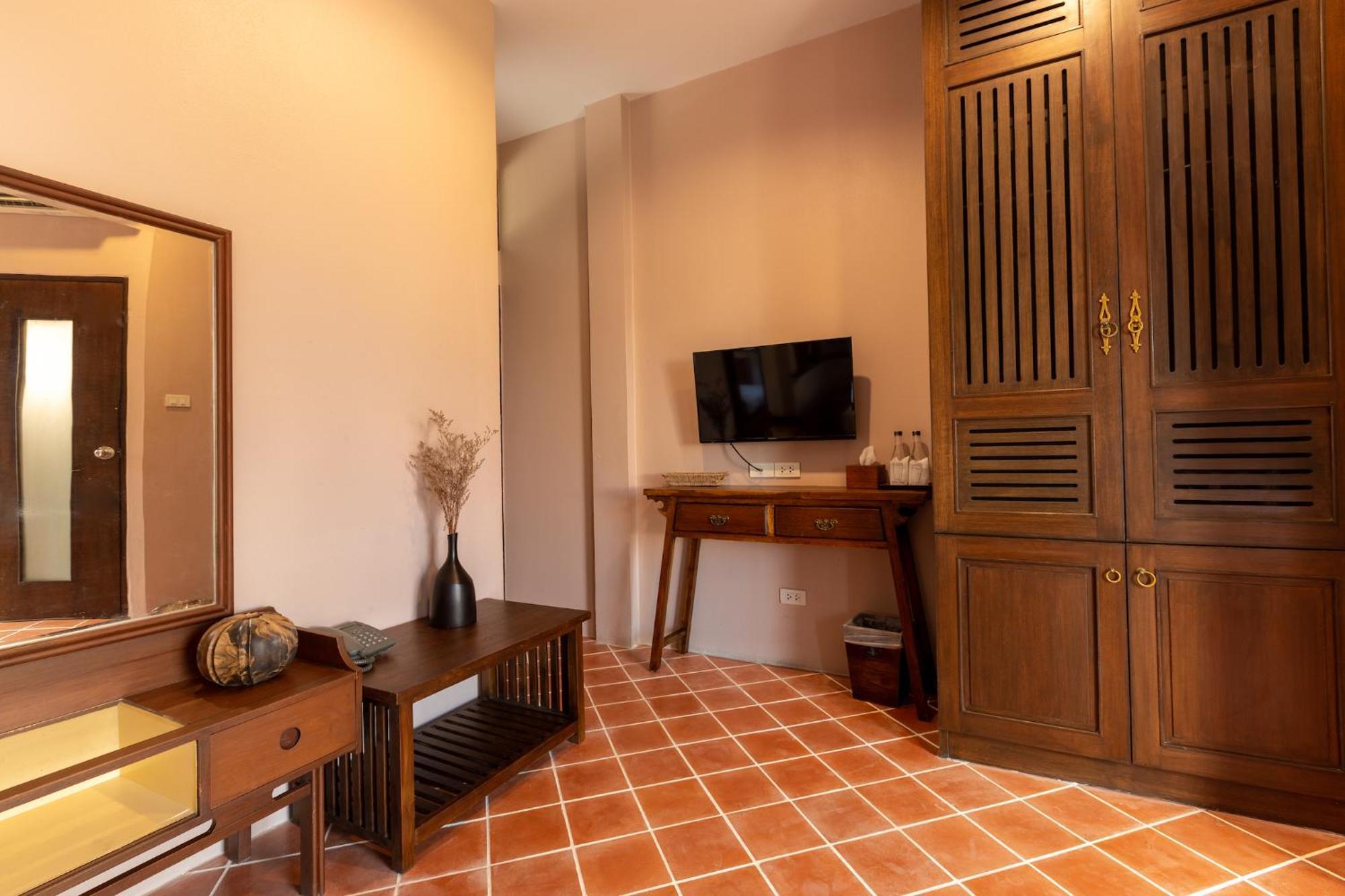 Huen Hug Chiang Mai Hotell Rum bild