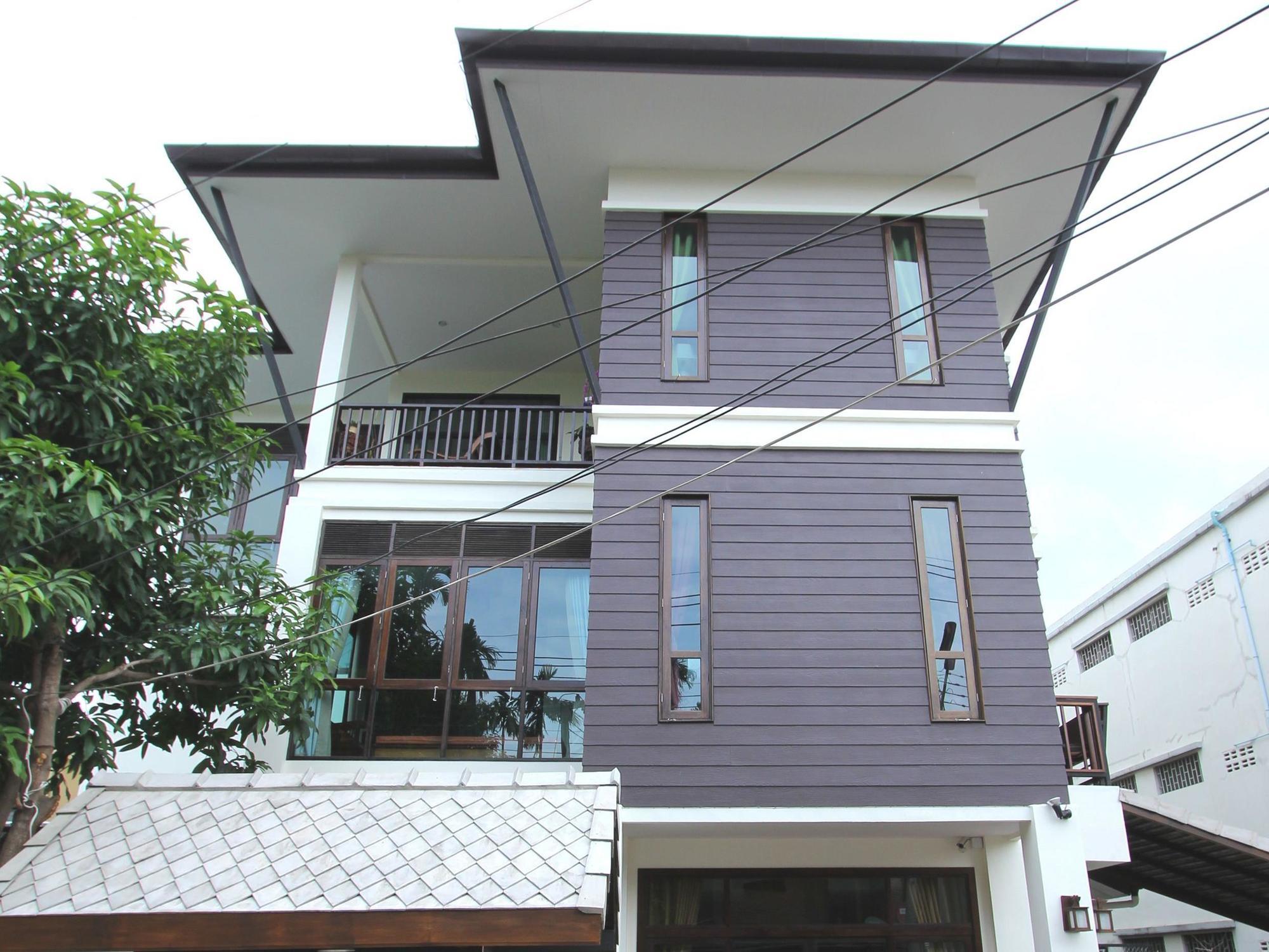 Huen Hug Chiang Mai Hotell Exteriör bild