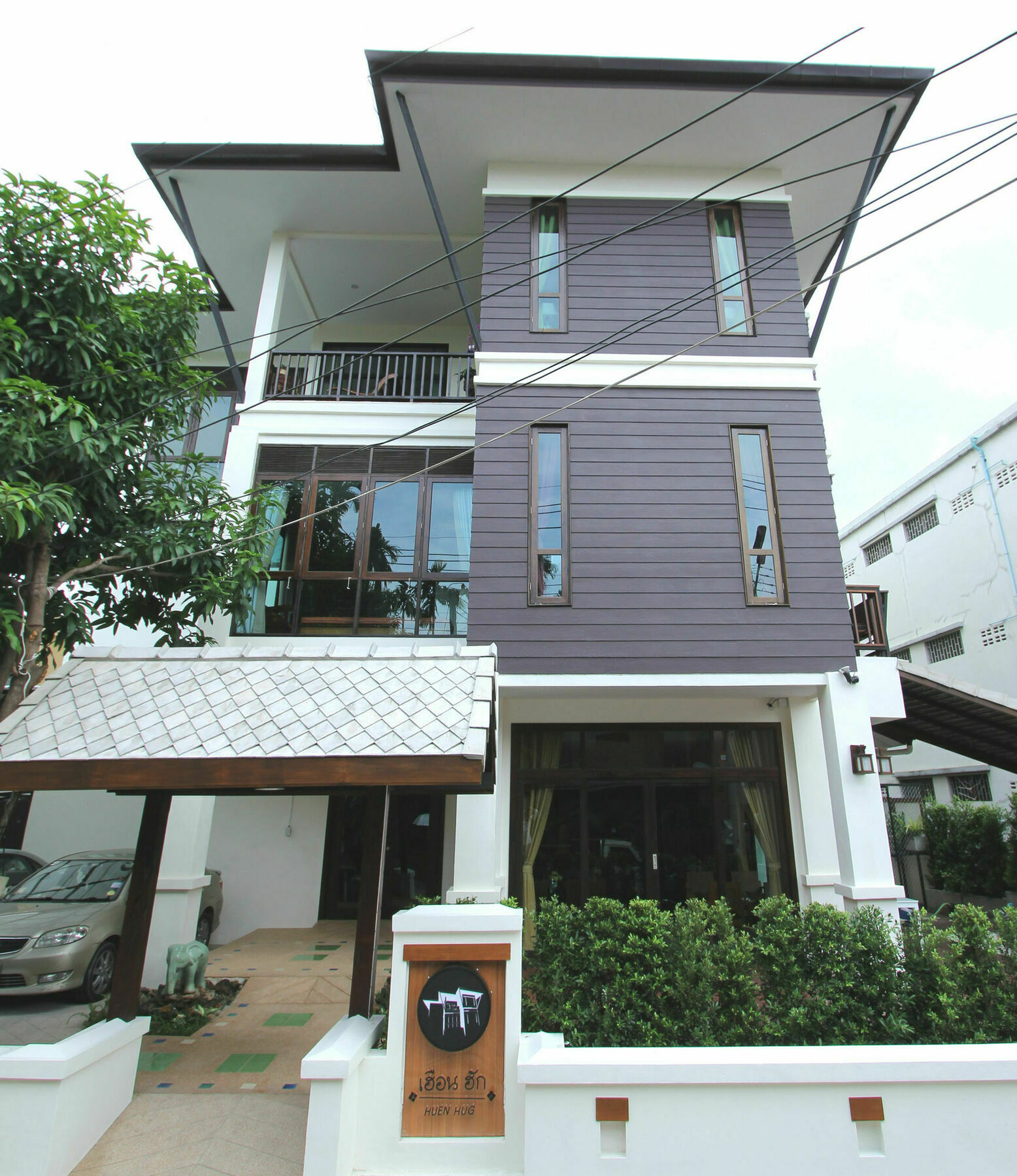 Huen Hug Chiang Mai Hotell Exteriör bild